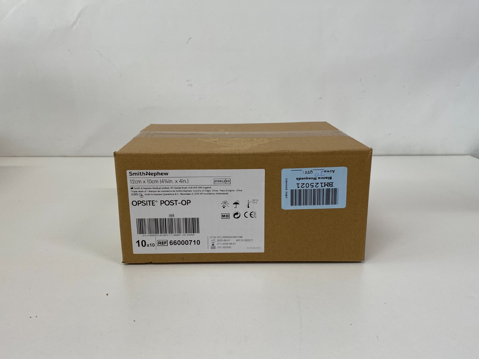 Case of 10 Boxes SMITH & NEPHEW Opsite Post-Op 66000710 Exp.2030 (*DD8*)